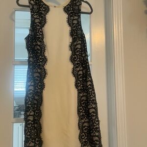 Black white lace dress L